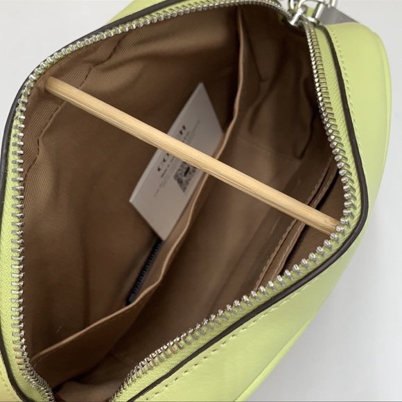 Coach Mini Jamie Camera Bag In Signature Canvas
SV/Khaki/Pale Lime
NWT - Picture 10 of 16